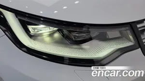 Land Rover Discovery, 2024 — миниатюра 8