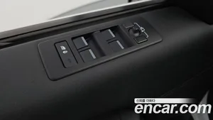 Land Rover Discovery, 2024 — миниатюра 27