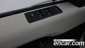 Land Rover Discovery, 2024 — миниатюра 27
