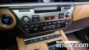 Lexus ES, 2017 — миниатюра 35
