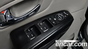 Kia Carnival, 2015 — миниатюра 25