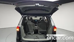 Kia Carnival, 2015 — миниатюра 30