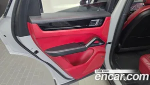 Porsche Cayenne, 2022 — миниатюра 15