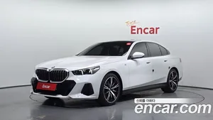 BMW 5-Series, 2025 — миниатюра 1