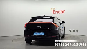 Kia EV6, 2023 — миниатюра 4