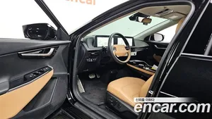 Kia EV6, 2023 — миниатюра 13