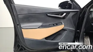 Kia EV6, 2023 — миниатюра 14