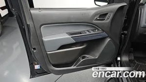 Chevrolet Colorado, 2022 — миниатюра 13
