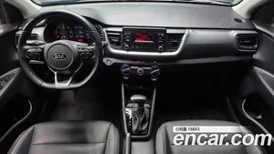 Kia Stonic, 2017 — миниатюра 9