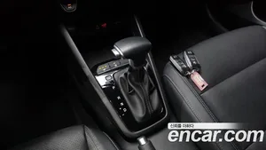 Kia Stonic, 2017 — миниатюра 11