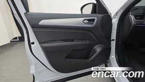 Renault Arkana, 2025 — миниатюра 14