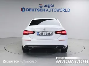 Mercedes-Benz A-Class, 2024 — миниатюра 4