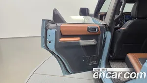 Ford Bronco, 2022 — миниатюра 15