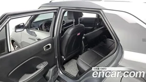 Hyundai Venue, 2025 — миниатюра 17