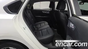 Kia K3, 2022 — миниатюра 17