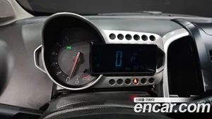 Chevrolet Aveo, 2015 — миниатюра 8