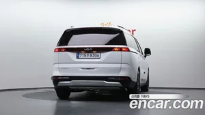Kia Carnival, 2023 — миниатюра 4