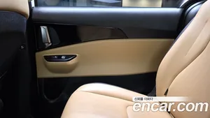 Kia Carnival, 2023 — миниатюра 15