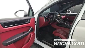 Porsche Cayenne, 2022 — миниатюра 12