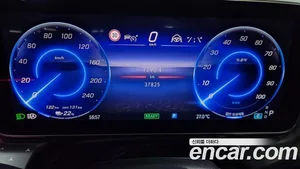 Mercedes-Benz EQE, 2022 — миниатюра 8