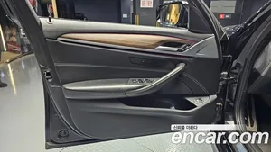 BMW 5-Series, 2017 — миниатюра 14