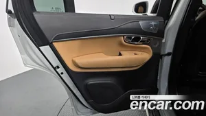Volvo XC90, 2021 — миниатюра 15