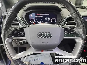 Audi Q4 e-tron, 2024 — миниатюра 9