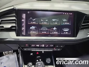 Audi Q4 e-tron, 2024 — миниатюра 10