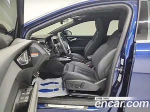 Audi Q4 e-tron, 2024 — миниатюра 11