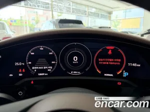 Porsche Taycan, 2022 — миниатюра 8