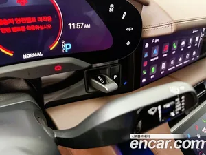 Porsche Taycan, 2022 — миниатюра 9