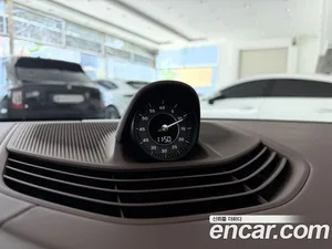 Porsche Taycan, 2022 — миниатюра 15