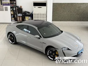 Porsche Taycan, 2022 — миниатюра 20