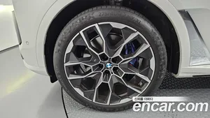 BMW X7, 2023 — миниатюра 5