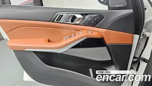 BMW X7, 2023 — миниатюра 14