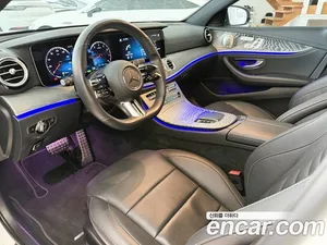 Mercedes-Benz E-Class, 2021 — миниатюра 10