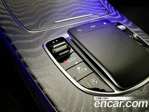 Mercedes-Benz E-Class, 2021 — миниатюра 12