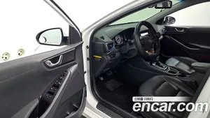 Hyundai Ioniq, 2016 — миниатюра 12