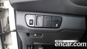Hyundai Ioniq, 2016 — миниатюра 25