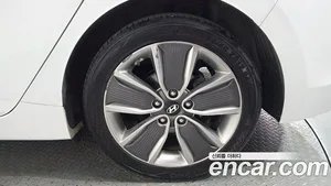 Hyundai Ioniq, 2016 — миниатюра 6