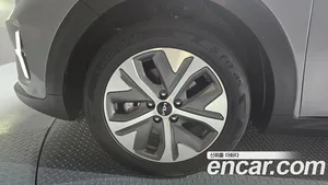 Kia Niro, 2022 — миниатюра 5