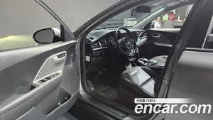 Kia Niro, 2022 — миниатюра 10