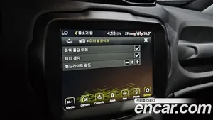 Jeep Renegade, 2022 — миниатюра 23