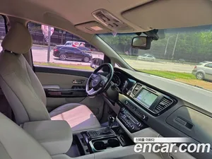 Kia Carnival, 2015 — миниатюра 18