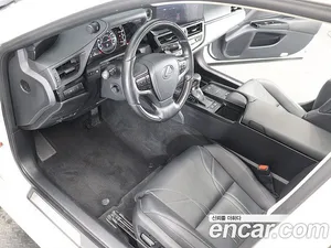 Lexus ES, 2022 — миниатюра 16