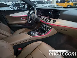 Mercedes-Benz E-Class, 2021 — миниатюра 18