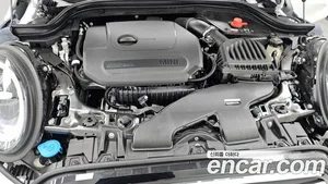 Mini Cooper Convertible, 2024 — миниатюра 6