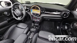Mini Cooper Convertible, 2024 — миниатюра 10