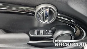 Mini Cooper Convertible, 2024 — миниатюра 28
