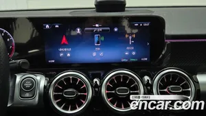 Mercedes-Benz GLB-Class, 2025 — миниатюра 16